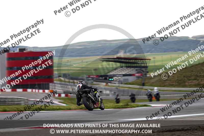 cadwell no limits trackday;cadwell park;cadwell park photographs;cadwell trackday photographs;enduro digital images;event digital images;eventdigitalimages;navarra;no limits trackdays;peter wileman photography;racing digital images;trackday digital images;trackday photos